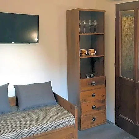 Bunkr Karlstejn - Modry Dum Hotel Halouny