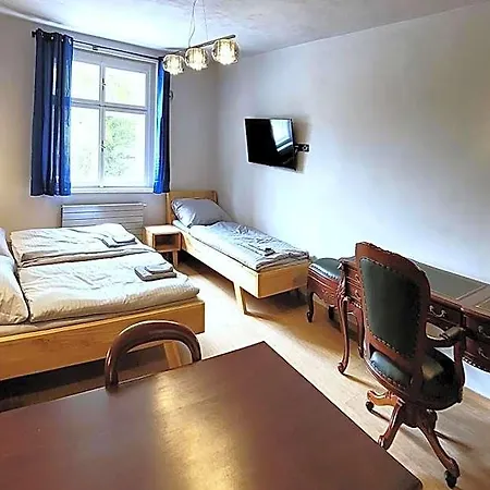 Bunkr Karlstejn - Modry Dum Hotel 4*